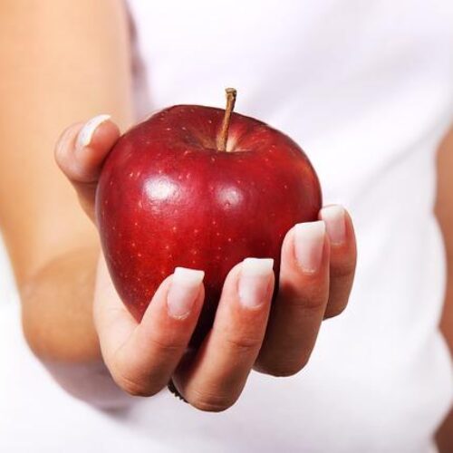 Dieta doporučené denní dávky v gramech: Jaké jsou ideální hodnoty pro hubnutí?